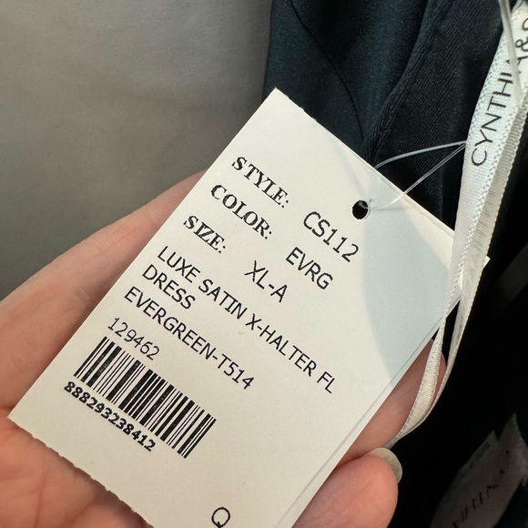 Cynthia & Sahar Criss Cross Open Back Stretch Satin Mermaid Evergreen Size XL - Picture 6 of 11